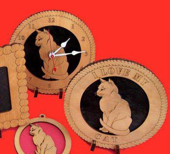 Snoozing Cat Desktop Clock