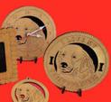 Great Pyrenees Dog Desktop Clock