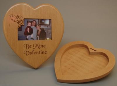 Custom Cut Heart Picture Frame - 7x7.5