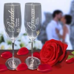 Bride & Groom Toasting Glasses, Set of 2, in Gift Box, Laser Engraved
