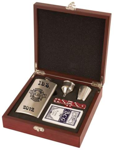 Gambler's Flask Gift Set with Flask, shot glass, playing cards and dice
