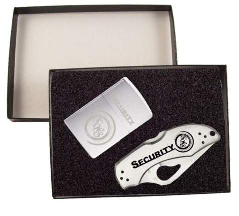 Zippo & Spyderco Robin Gift Set