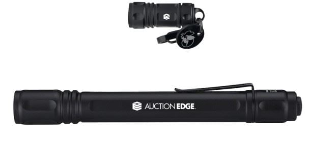 Pelican Keychain and Pocket Flashlight Gift Set 16Lms, 106Lms