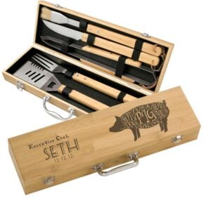 Engraved bbq set in a wooden box